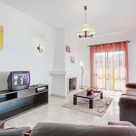 Villa Gale Sleeps 8 Pool Air Con Wifi *