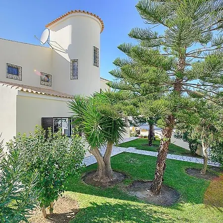 Villa Gale Sleeps 8 Pool Air Con Wifi
